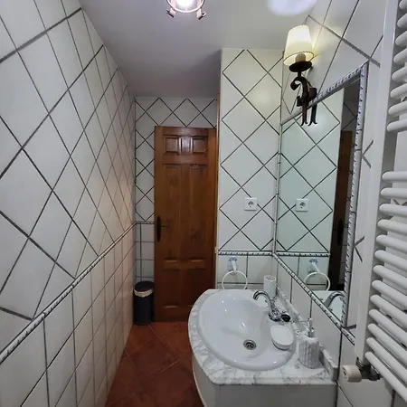 El Refugio De Gredos * غيساندو