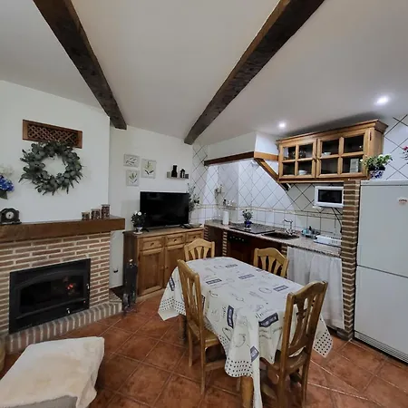 El Refugio De Gredos شاليه غيساندو