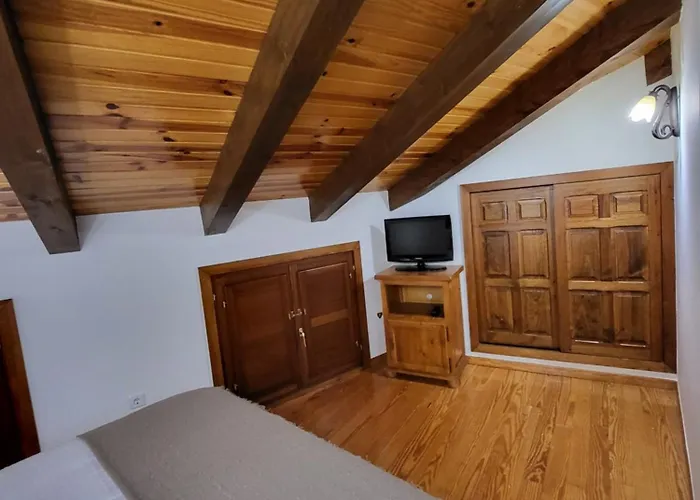 El Refugio De Gredos Domek alpejski Guisando