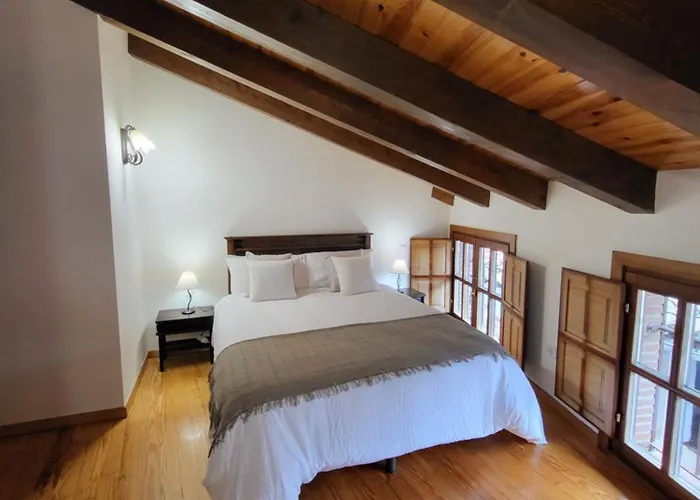 El Refugio De Gredos Domek alpejski *